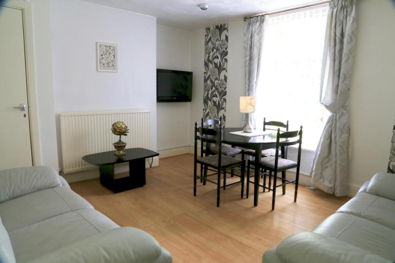 La Suisse Serviced Apartments Манчестер Екстер'єр фото